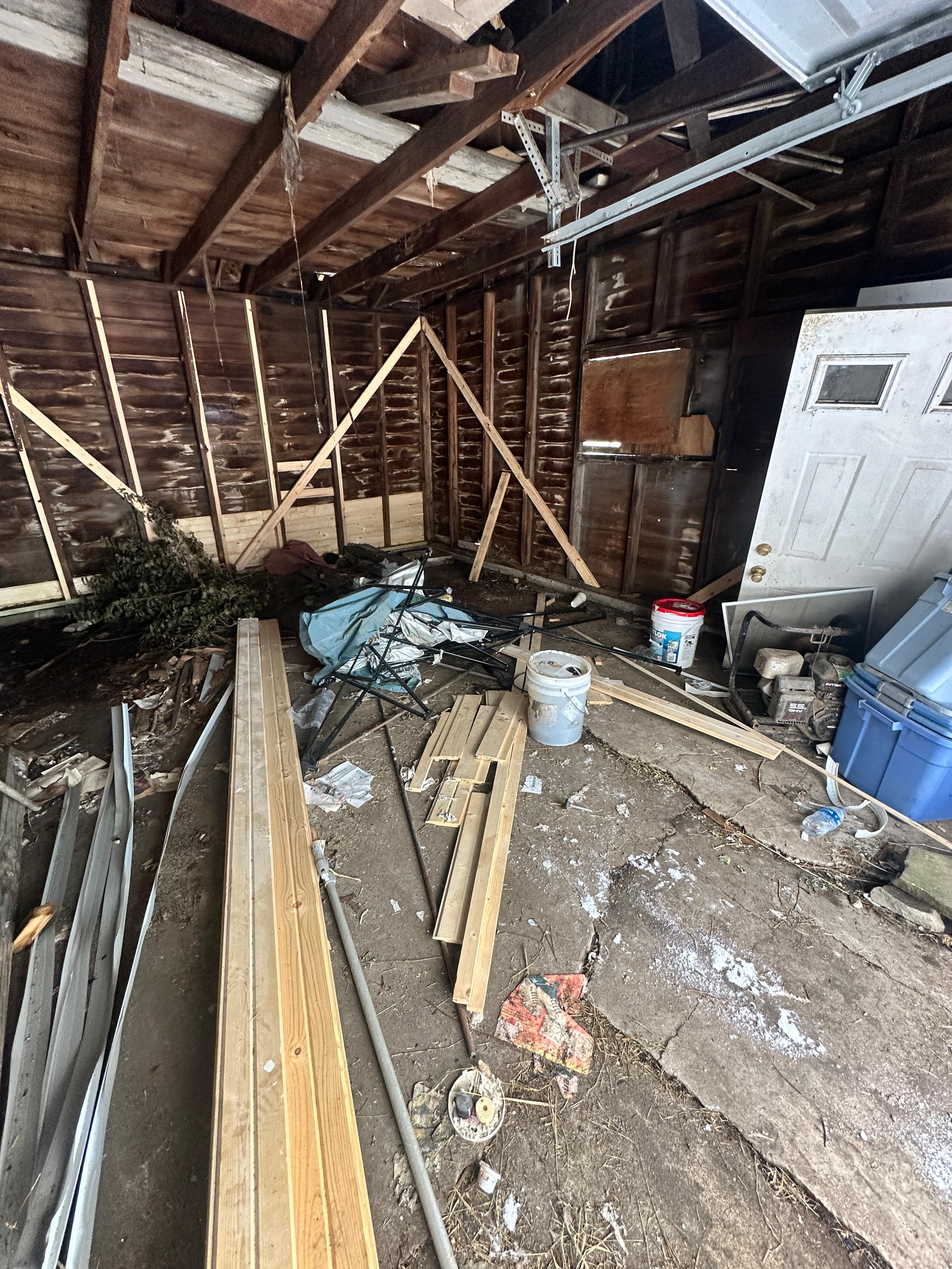 Tight-access shed cleanup